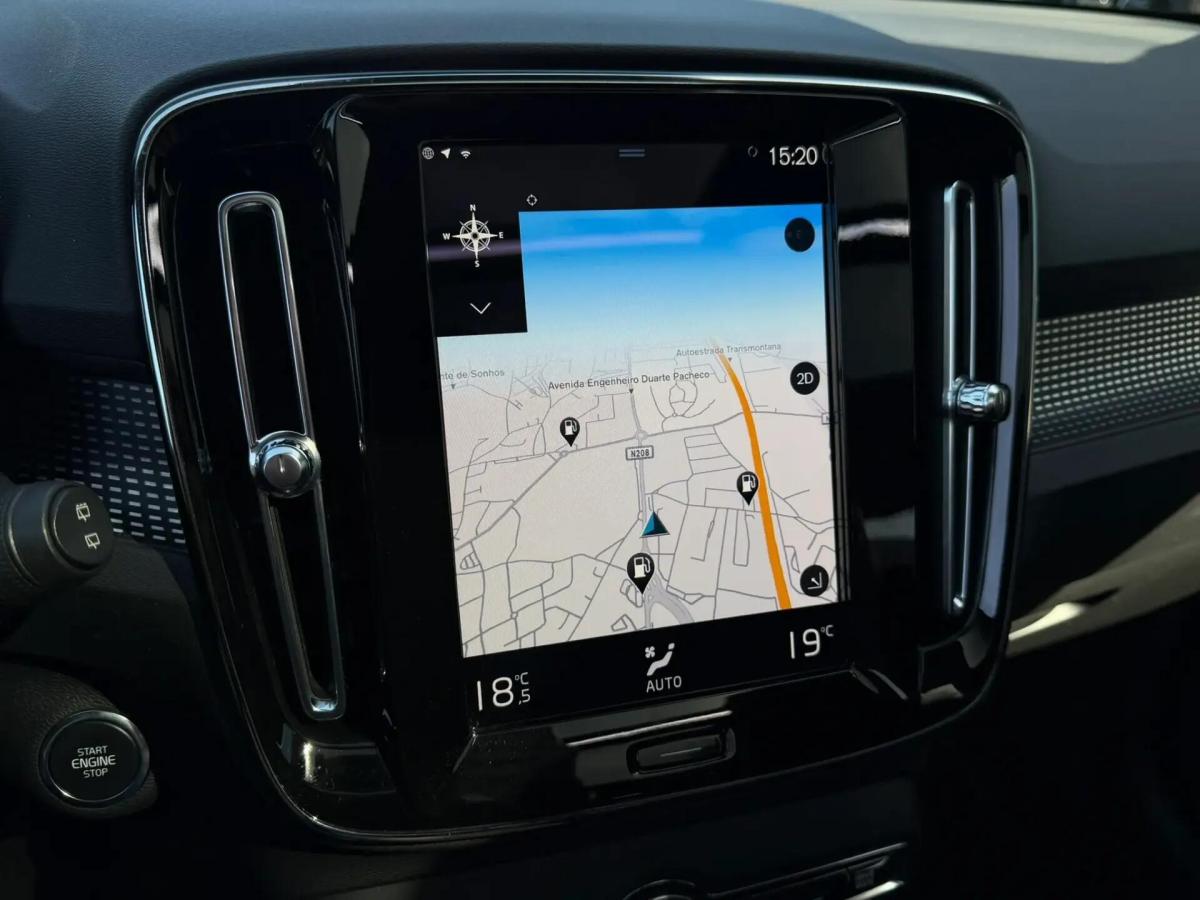 volvo-xc40-2022-hibrido-a-gasolina-1477cc