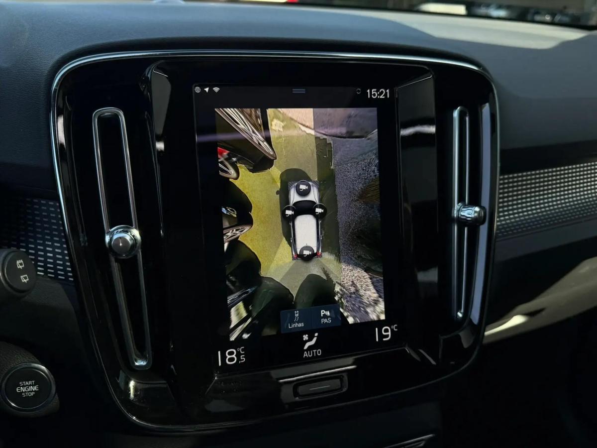 volvo-xc40-2022-hibrido-a-gasolina-1477cc