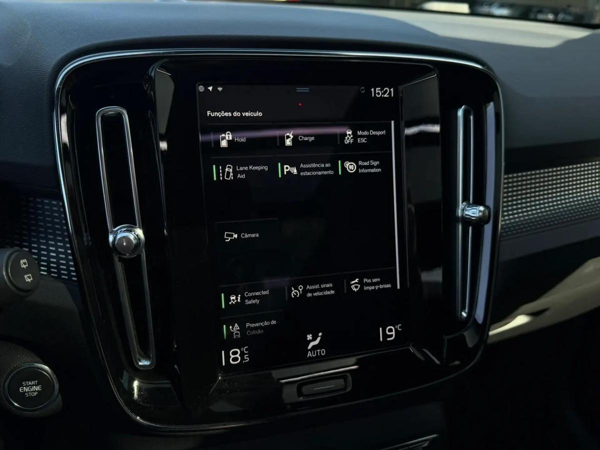 volvo-xc40-2022-hibrido-a-gasolina-1477cc