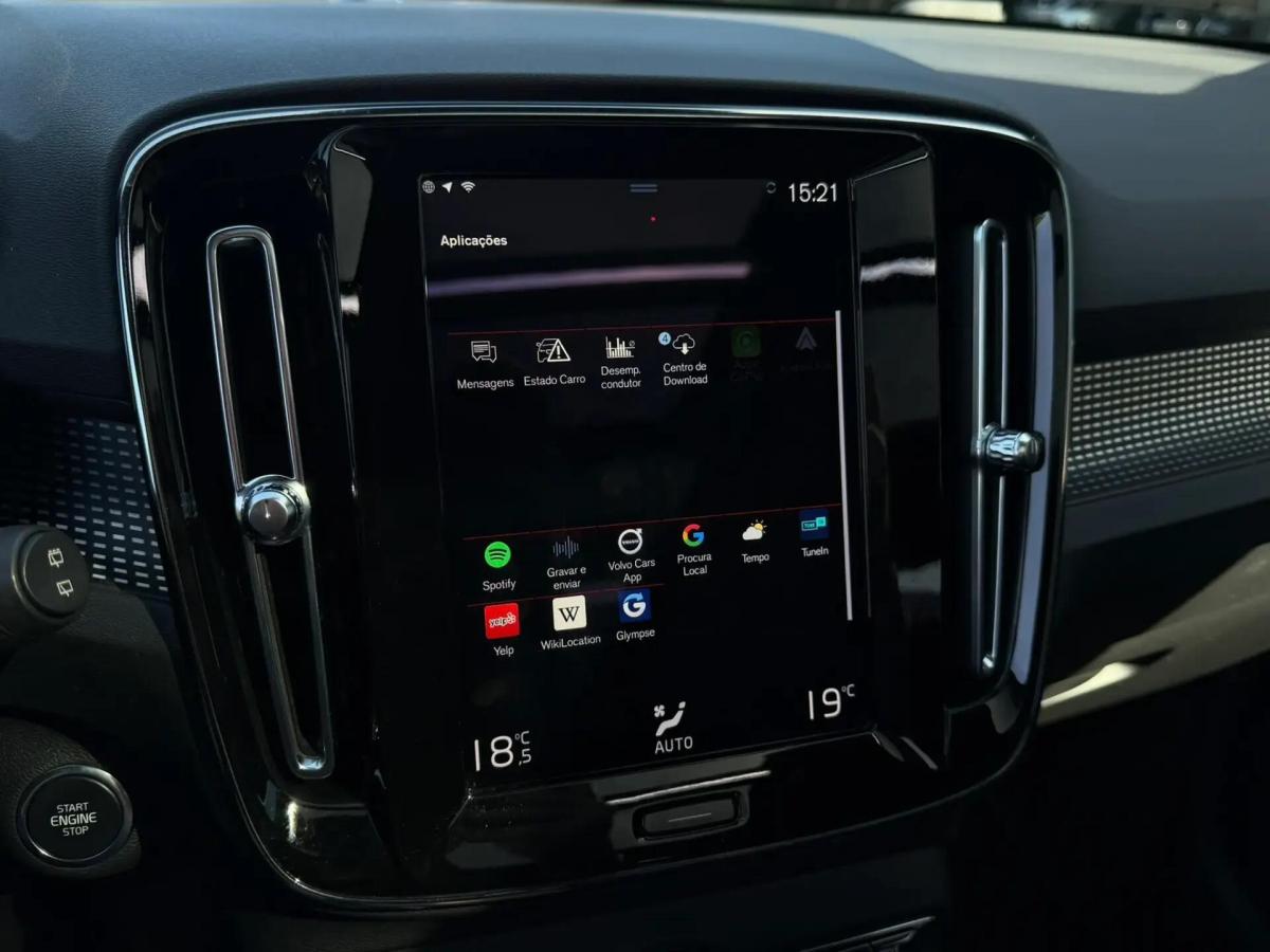 volvo-xc40-2022-hibrido-a-gasolina-1477cc