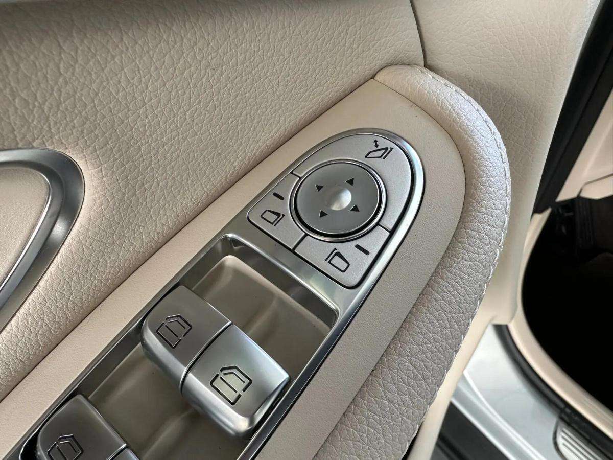 mercedes-benz-glc-220-d-4matic-2019-diesel-1950cc