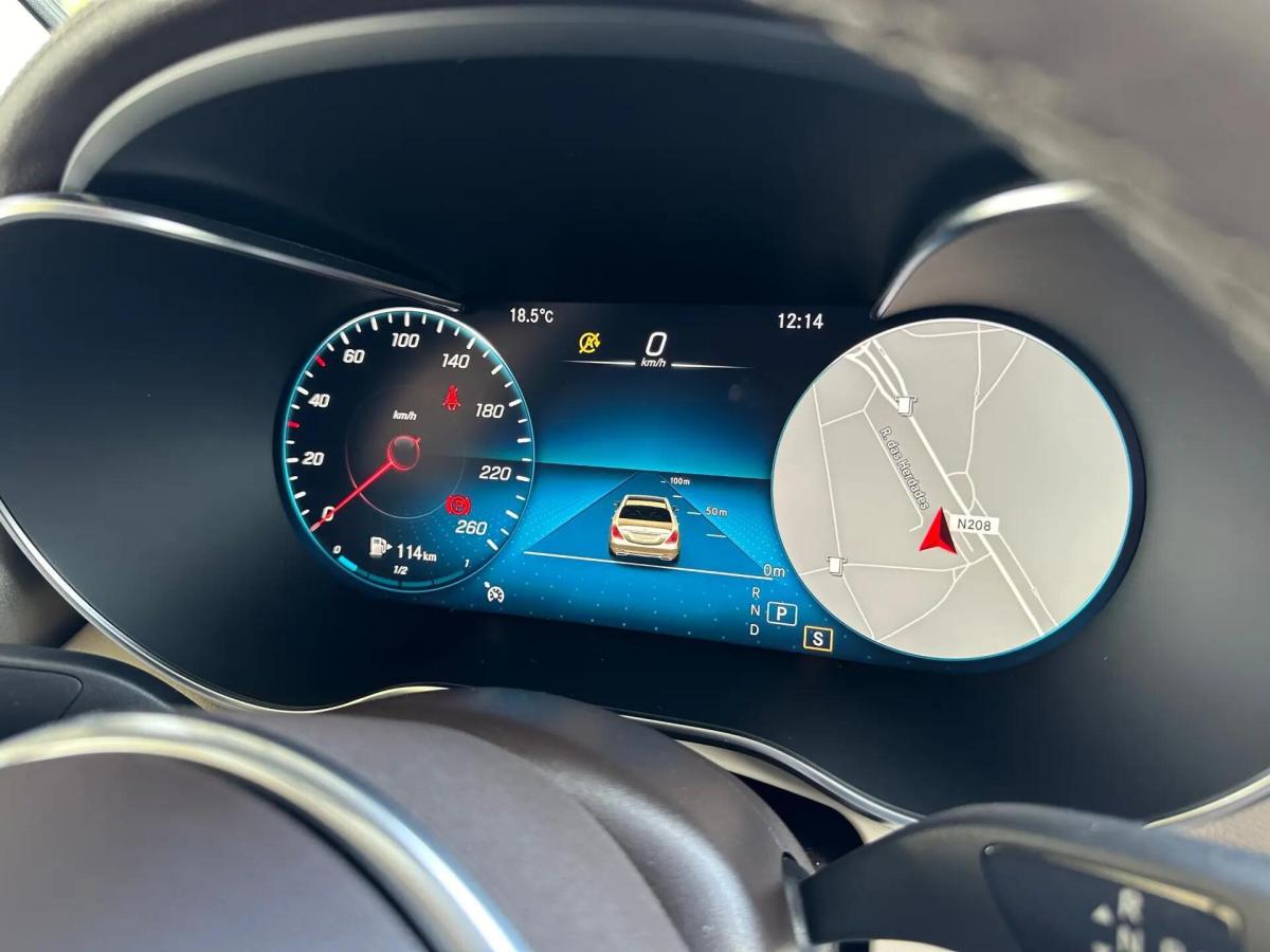 mercedes-benz-glc-220-d-4matic-2019-diesel-1950cc