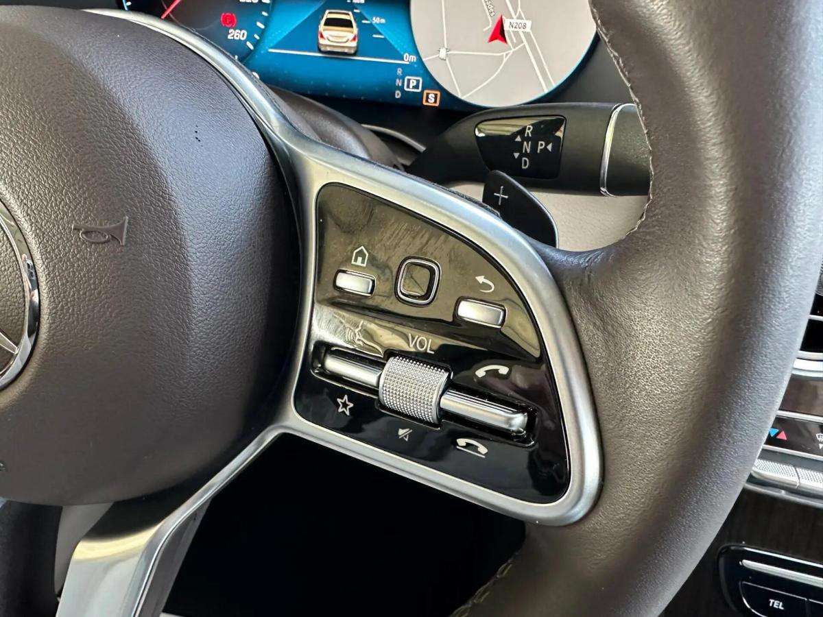 mercedes-benz-glc-220-d-4matic-2019-diesel-1950cc