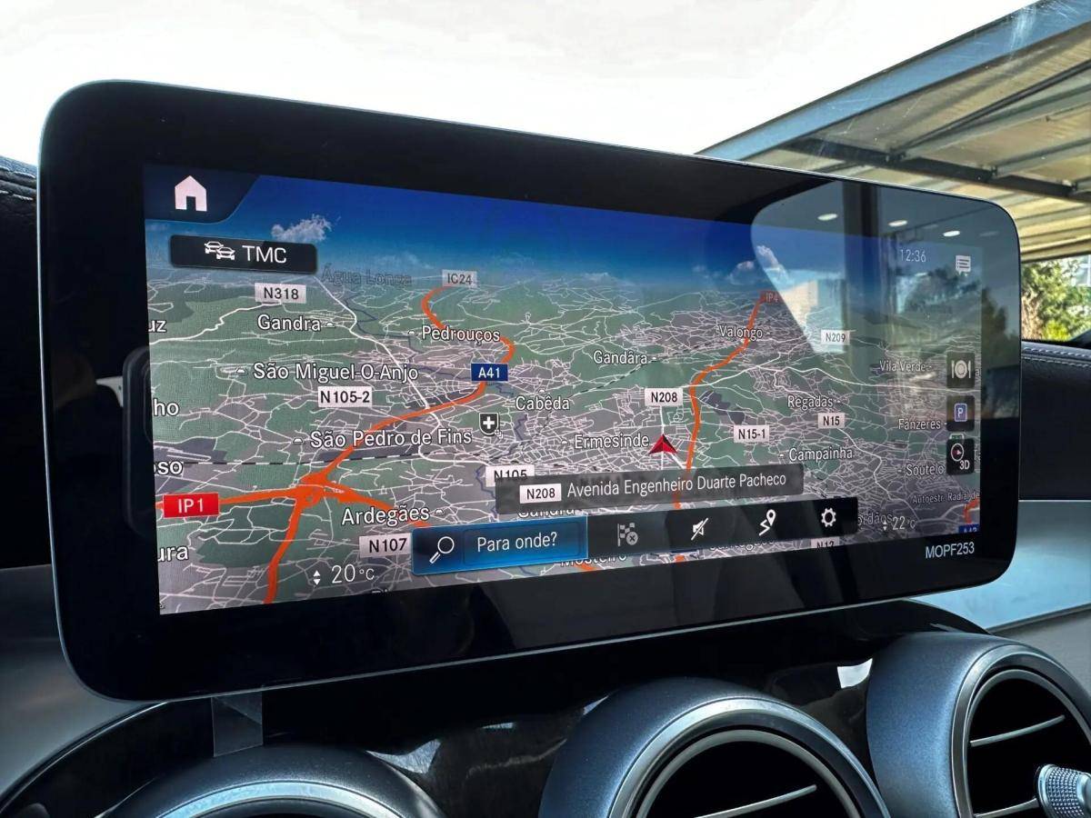 mercedes-benz-glc-220-d-4matic-2019-diesel-1950cc