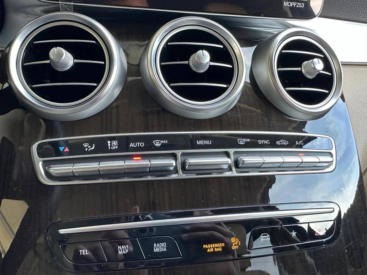 mercedes-benz-glc-220-d-4matic-2019-diesel-1950cc