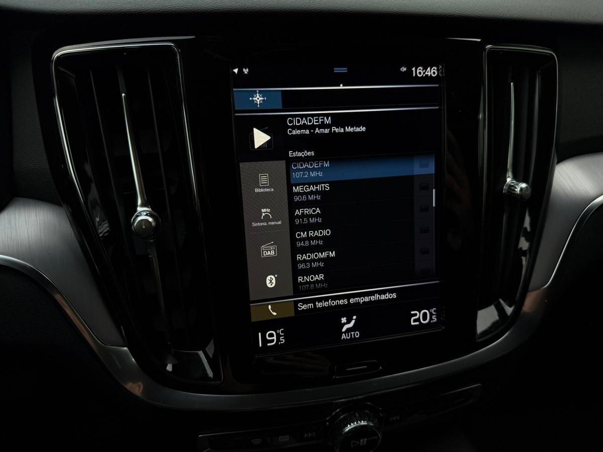 volvo-v60-2021-hibrido-a-gasolina-1969cc
