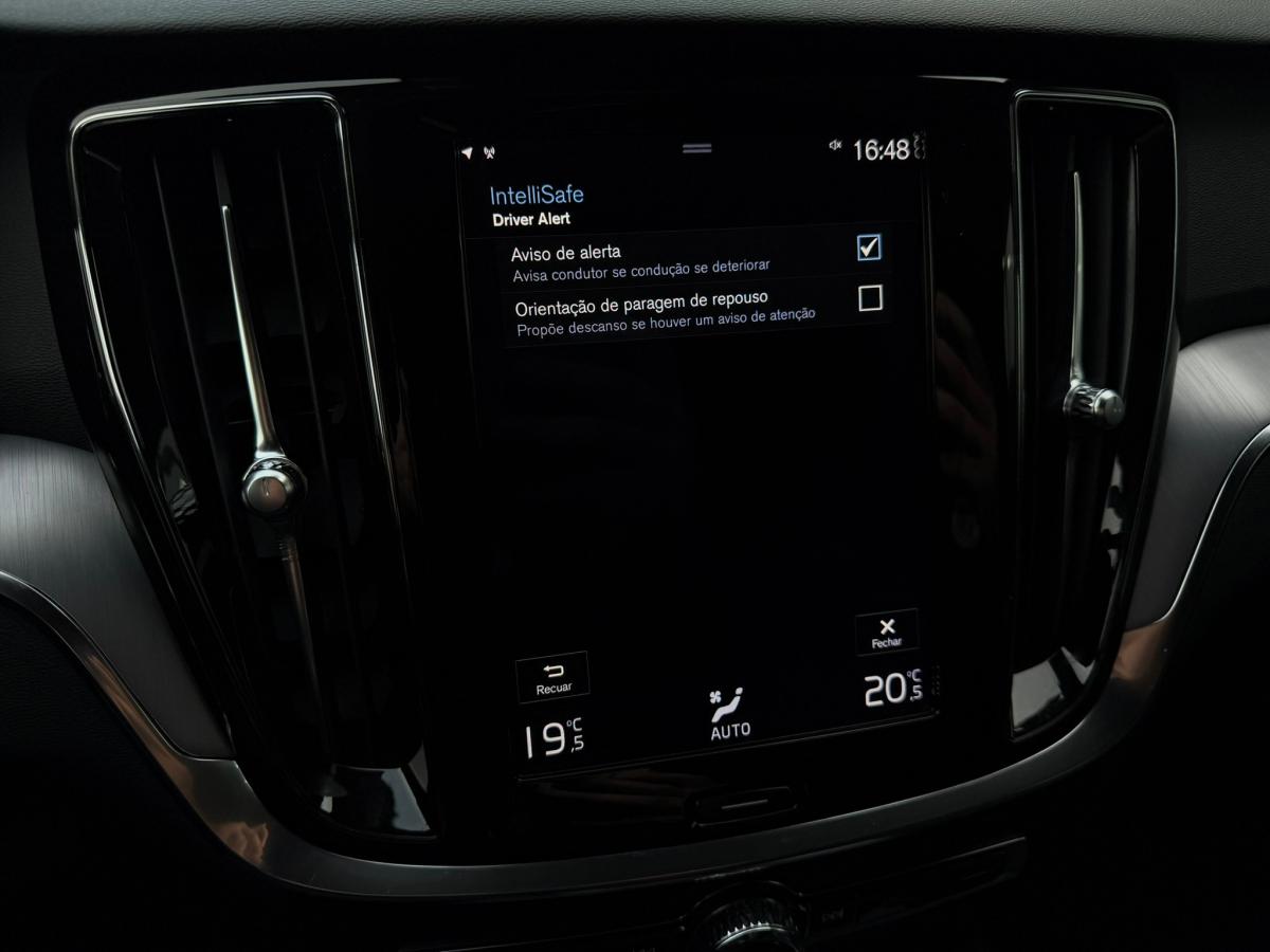 volvo-v60-2021-hibrido-a-gasolina-1969cc