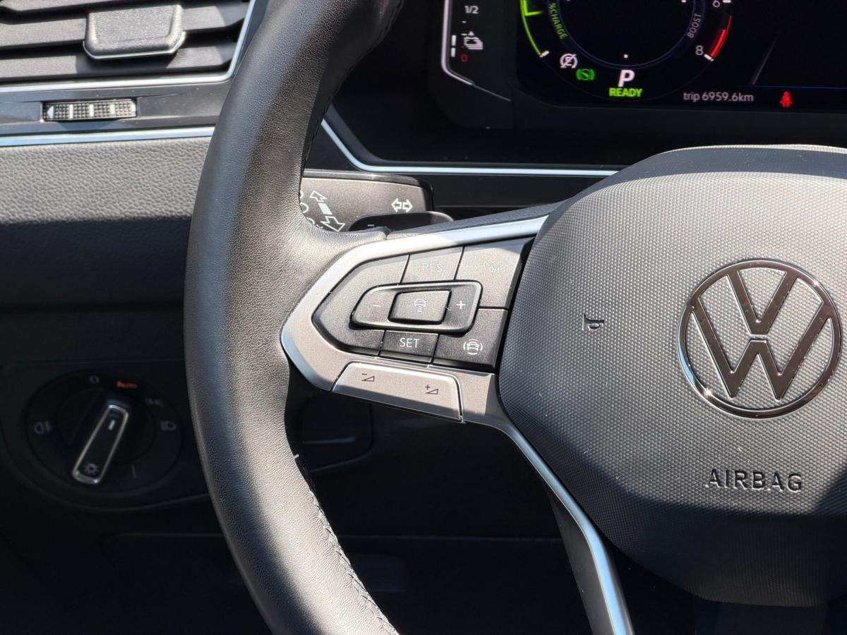 volkswagen-tiguan-2022-hibrido-a-gasolina-1395cc