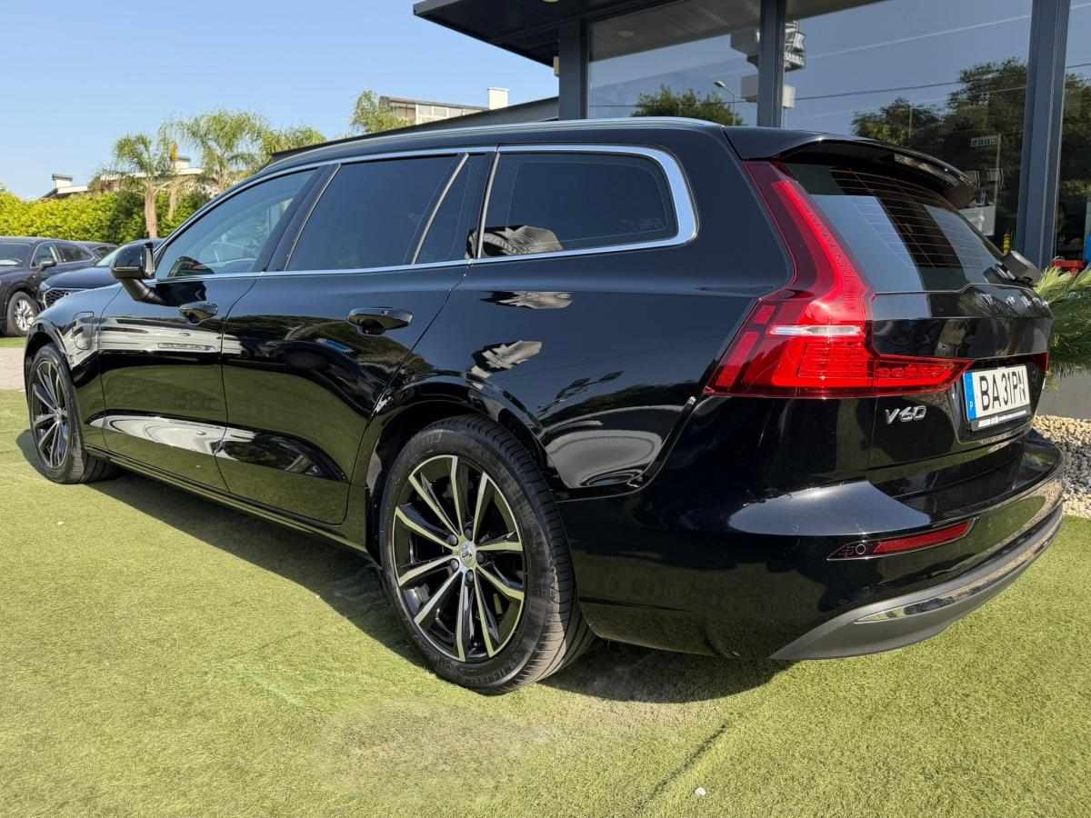 volvo-v60-2023-hibrido-a-gasolina-1969cc