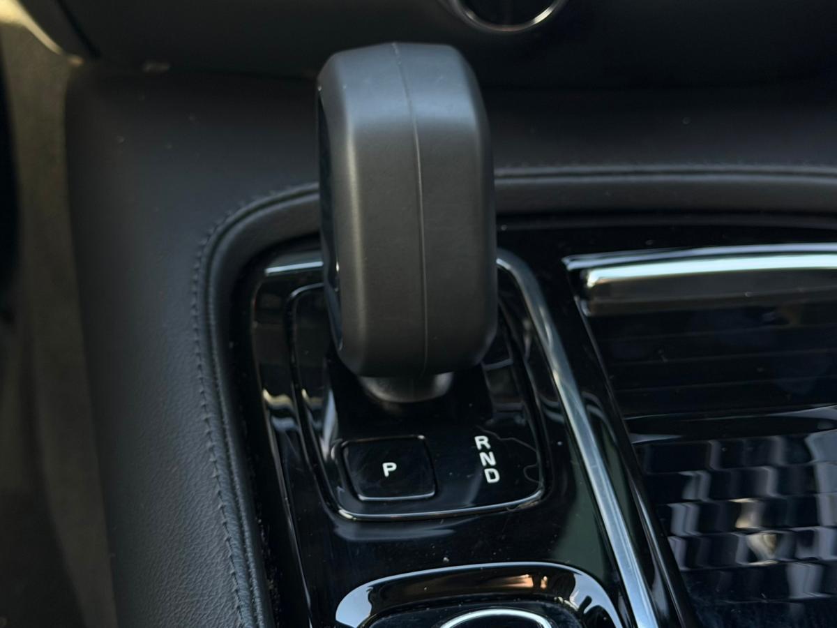 volvo-v60-2023-hibrido-a-gasolina-1969cc