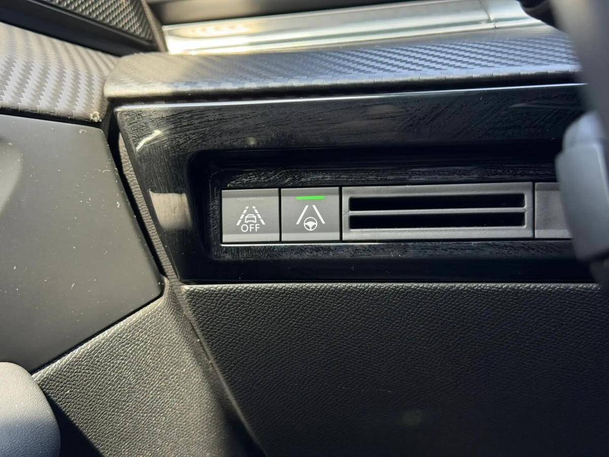 peugeot-508-sw-2021-diesel-1499cc