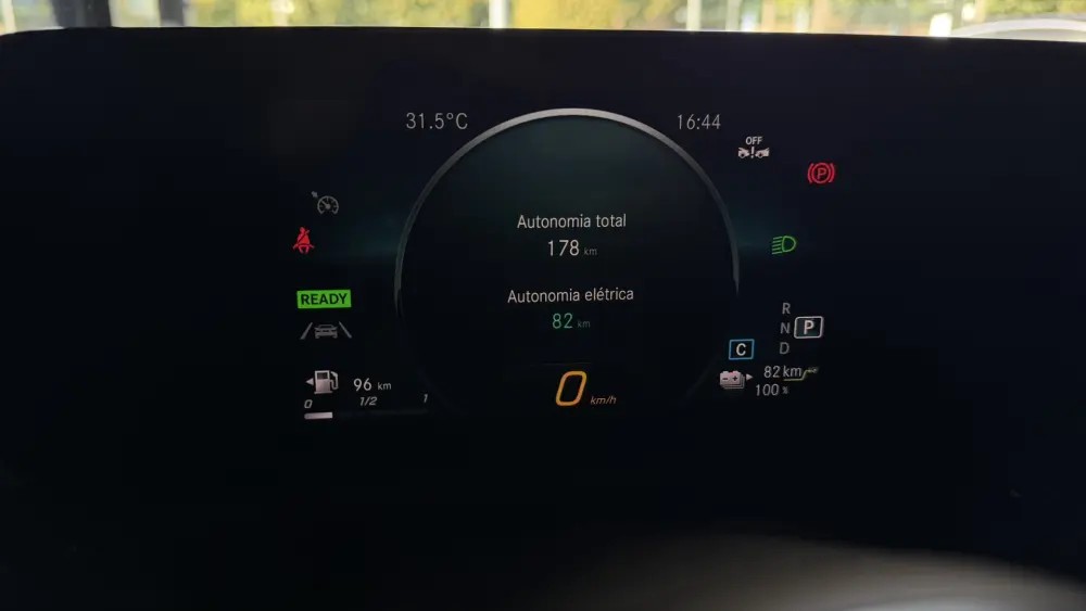 mercedes-benz-cla-2022-hibrido-a-gasolina-1332cc