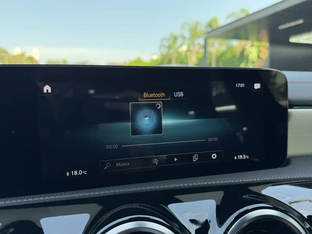 mercedes-benz-cla-2022-hibrido-a-gasolina-1332cc