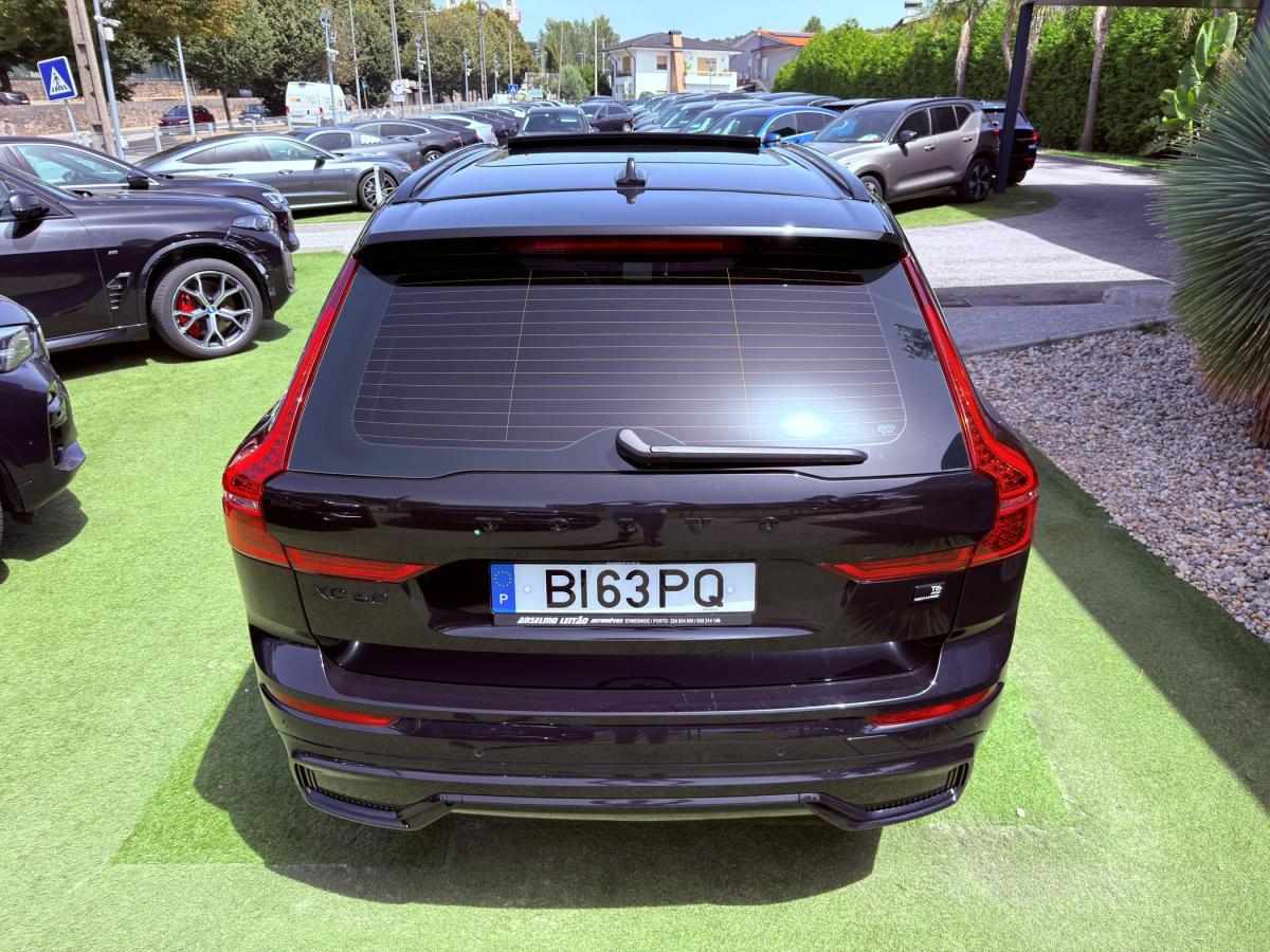 volvo-xc60-2024-hibrido-a-gasolina-1969cc