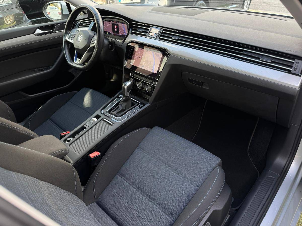 volkswagen-passat-2021-hibrido-a-gasolina-1395cc