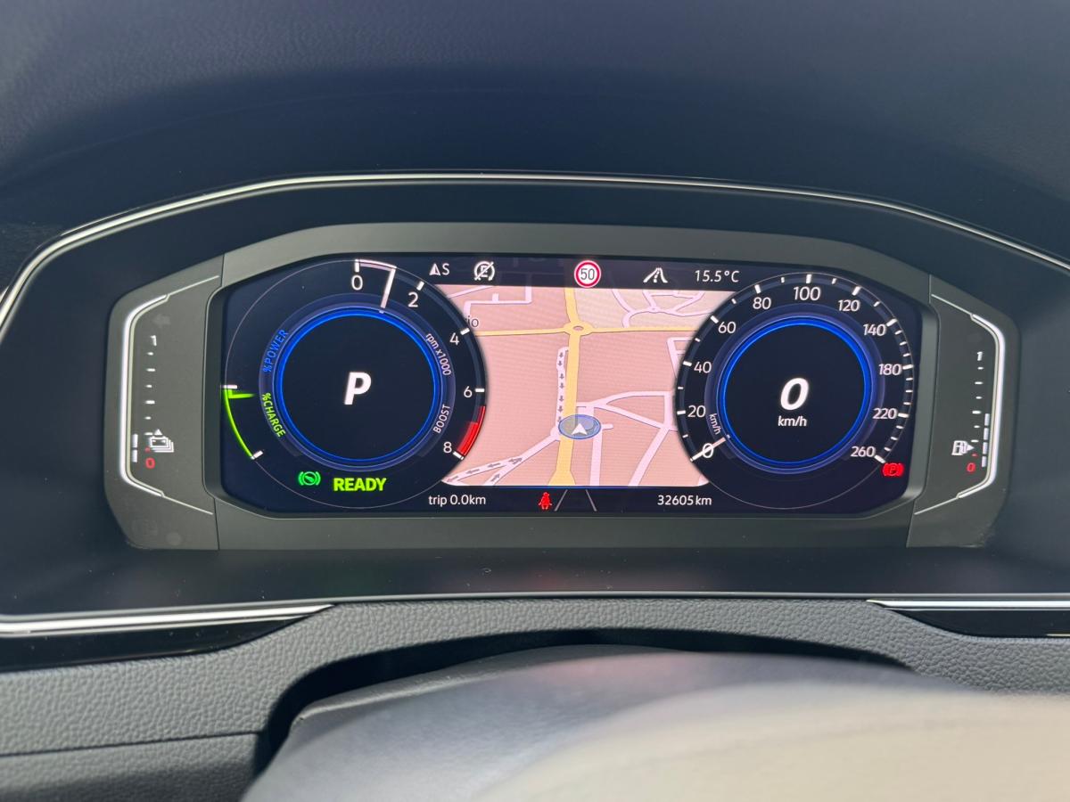 volkswagen-passat-2021-hibrido-a-gasolina-1395cc