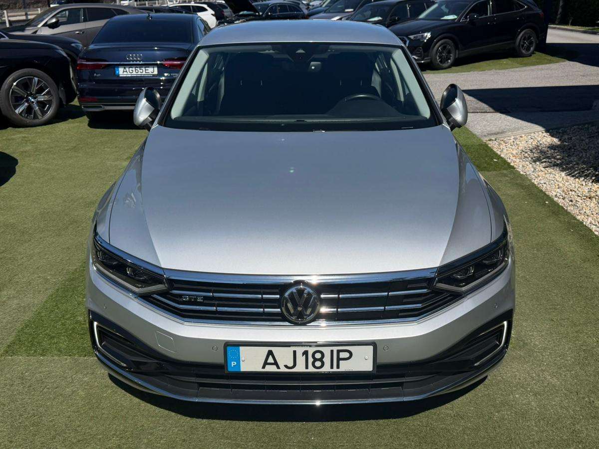 volkswagen-passat-2021-hibrido-a-gasolina-1395cc