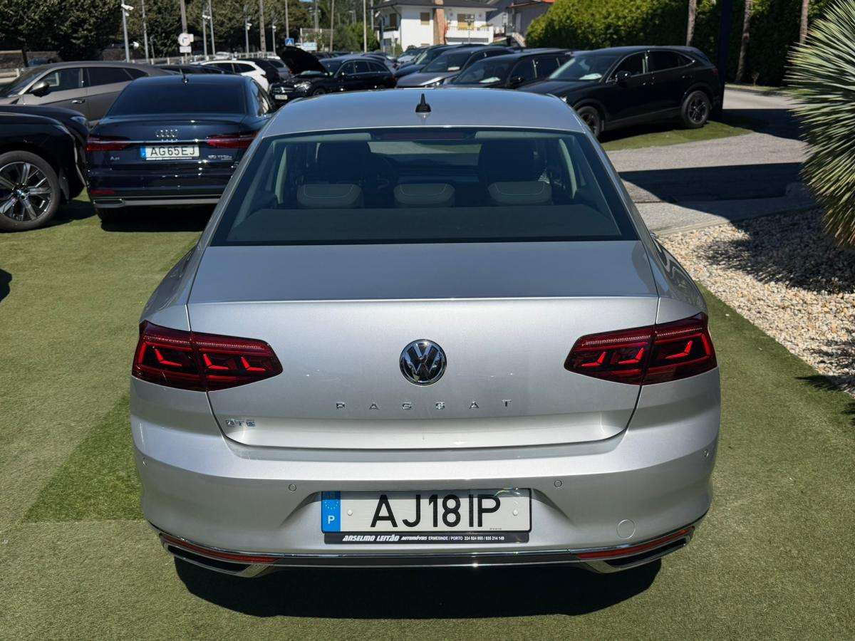 volkswagen-passat-2021-hibrido-a-gasolina-1395cc