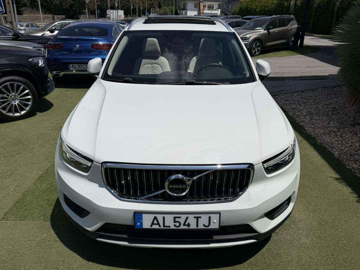 volvo-xc40-2021-hibrido-a-gasolina-1477cc