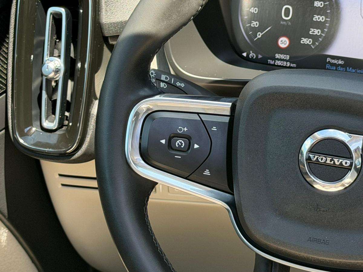 volvo-xc40-2021-hibrido-a-gasolina-1477cc