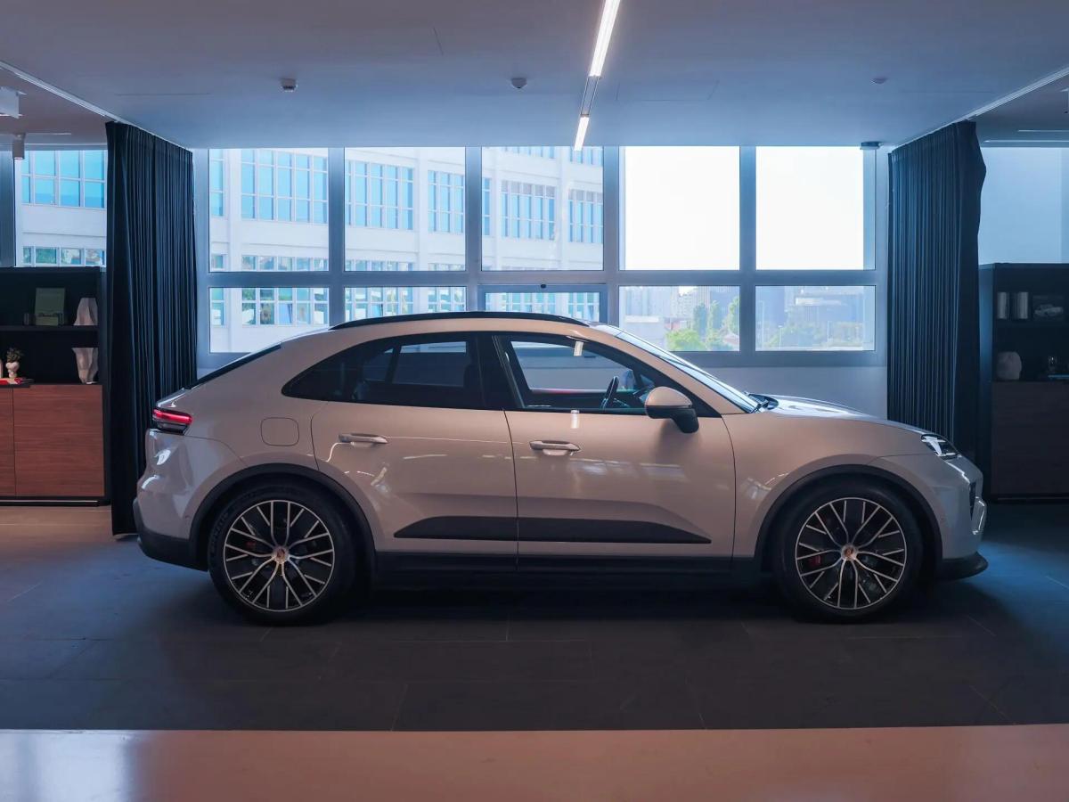 porsche-macan-2025-eletrico-0cc