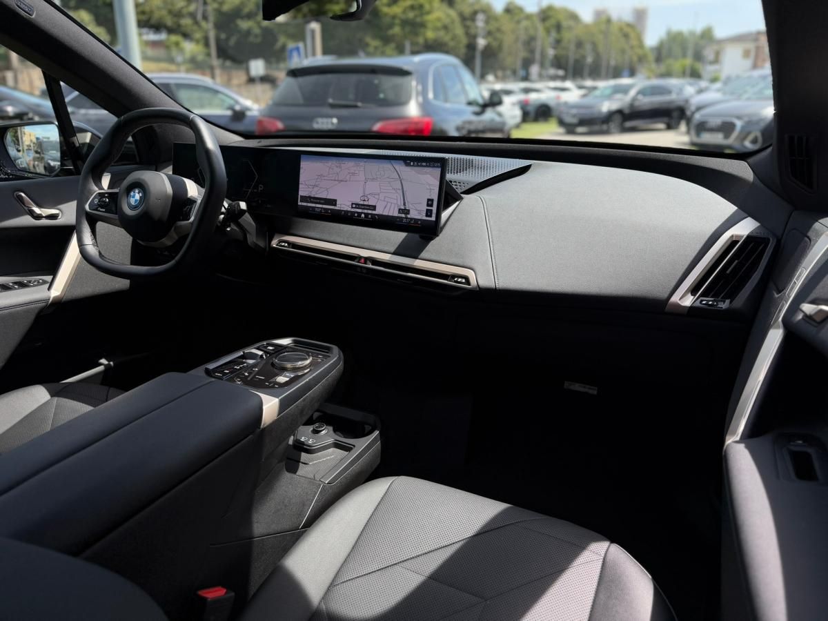 bmw-ix-2024-eletrico-500cc