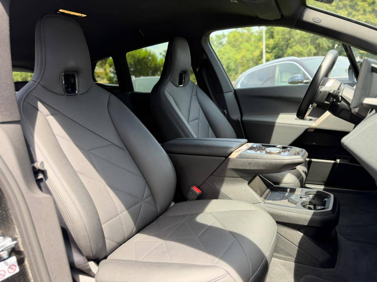 bmw-ix-2024-eletrico-500cc