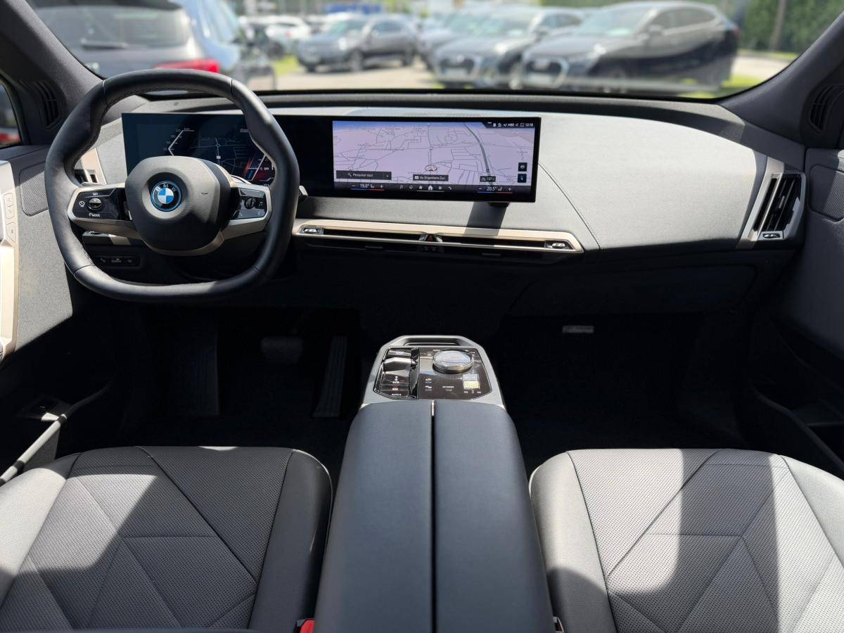 bmw-ix-2024-eletrico-500cc