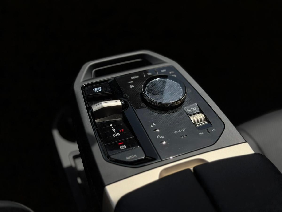 bmw-ix-2024-eletrico-500cc