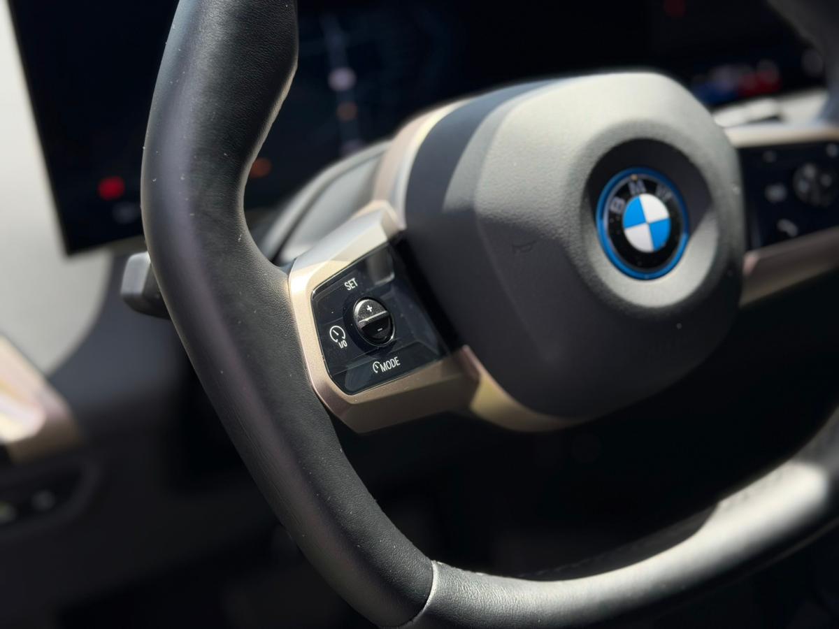 bmw-ix-2024-eletrico-500cc