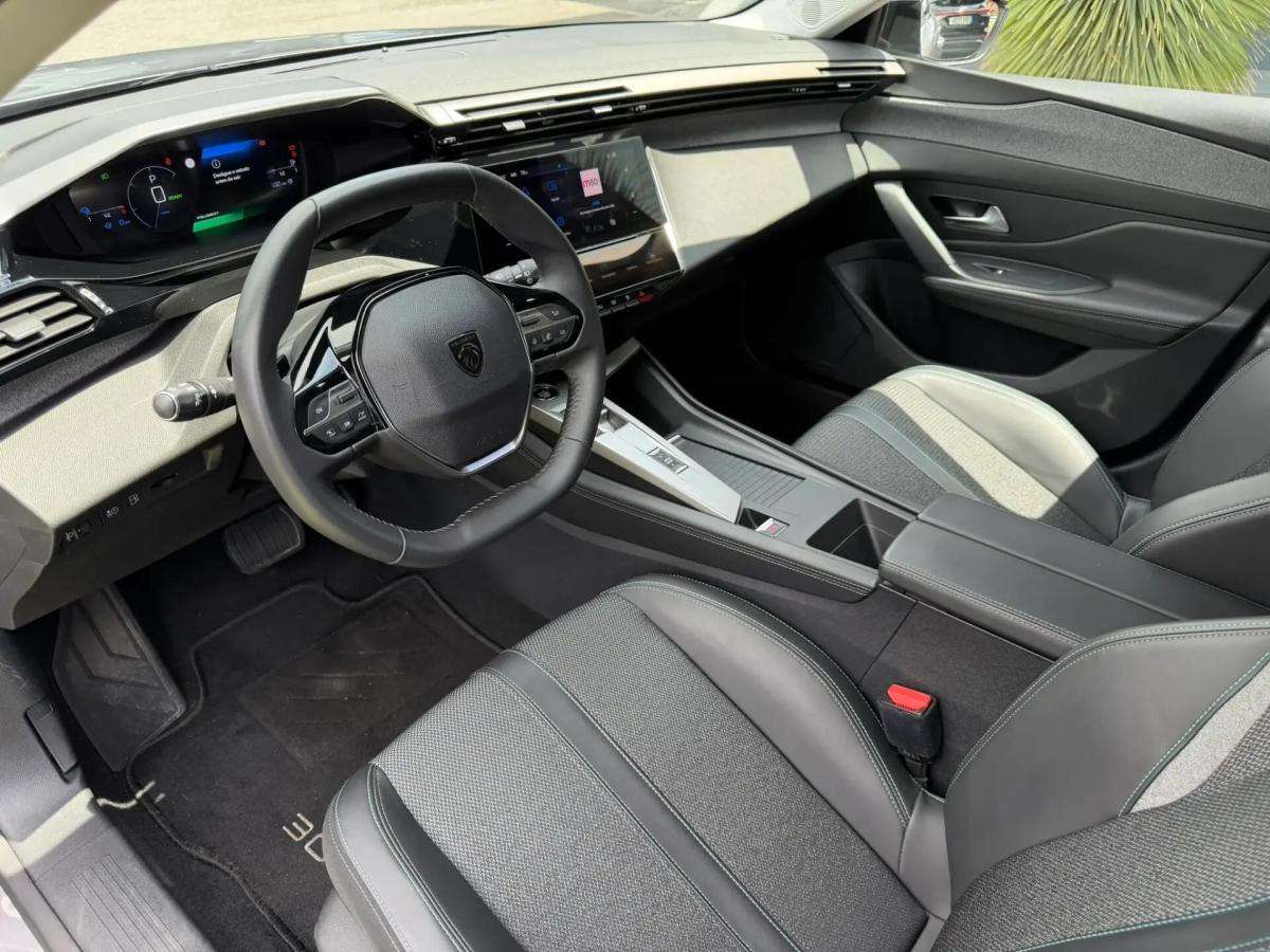 peugeot-308-sw-2023-hibrido-a-gasolina-1598cc