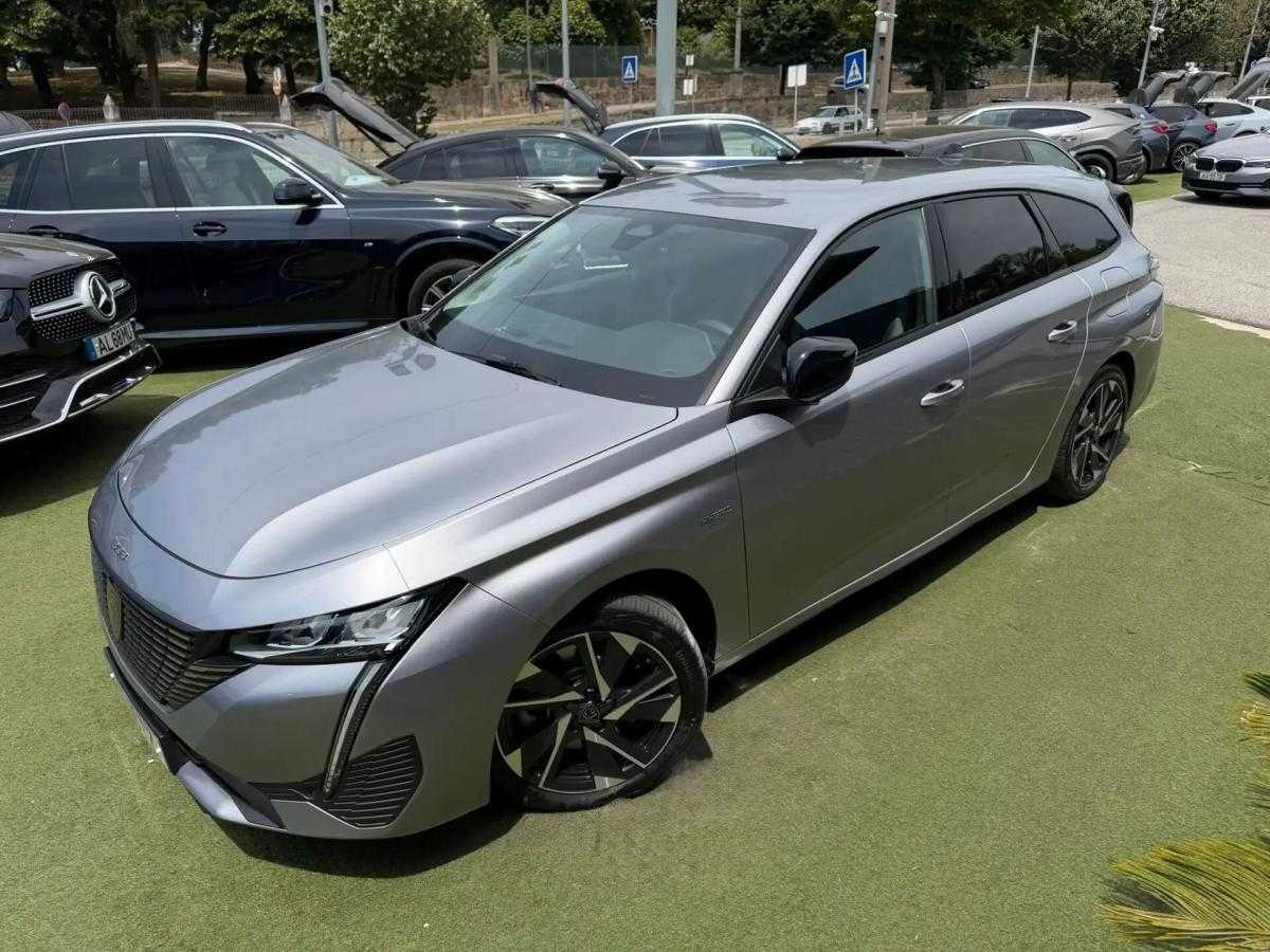 peugeot-308-sw-2023-hibrido-a-gasolina-1598cc