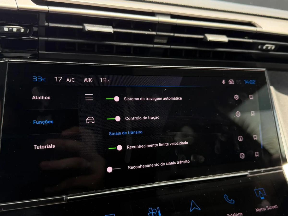 peugeot-308-sw-2023-hibrido-a-gasolina-1598cc