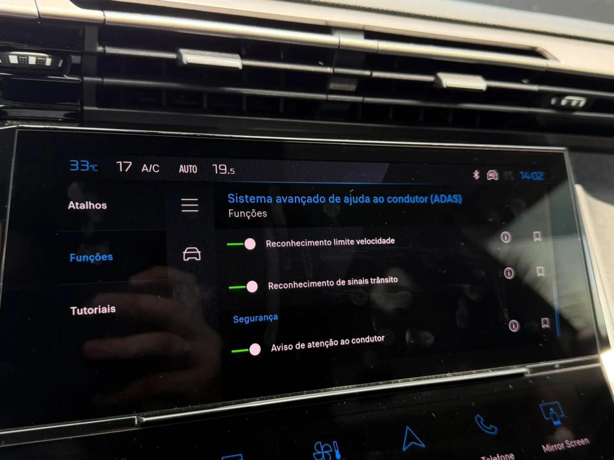 peugeot-308-sw-2023-hibrido-a-gasolina-1598cc