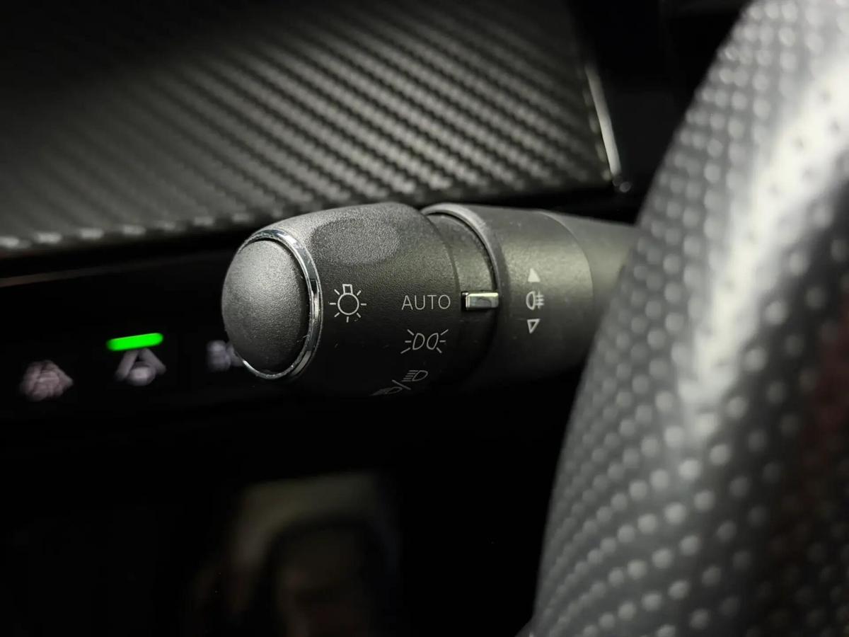 peugeot-508-2021-hibrido-a-gasolina-1598cc