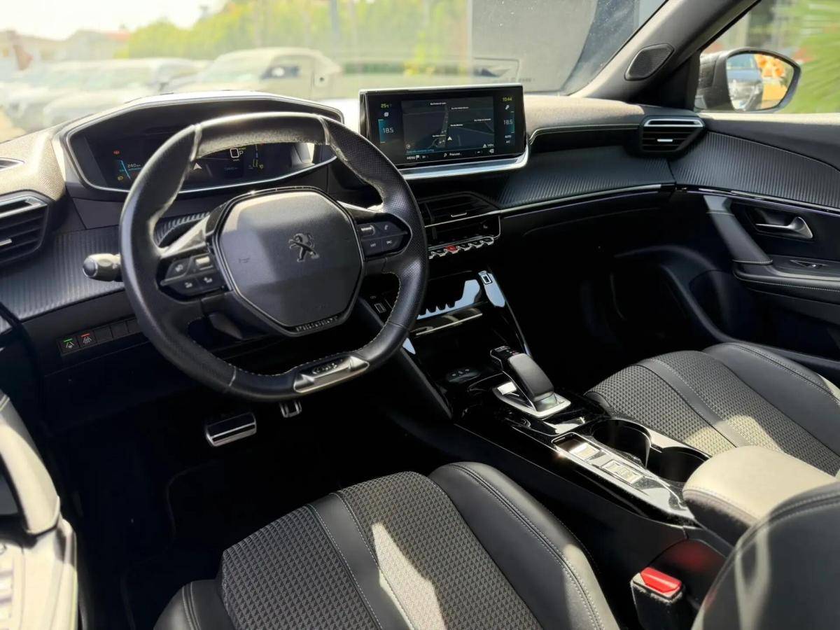 peugeot-e-2008-2021-eletrico-0cc