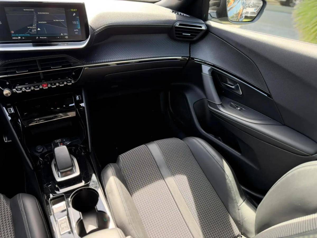 peugeot-e-2008-2021-eletrico-0cc