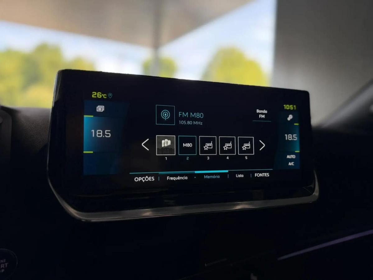 peugeot-e-2008-2021-eletrico-0cc