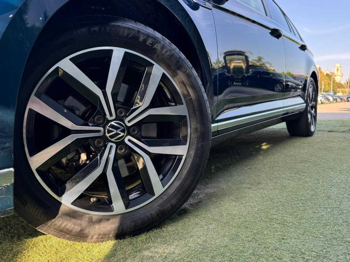 volkswagen-passat-variant-2022-hibrido-a-gasolina-1395cc