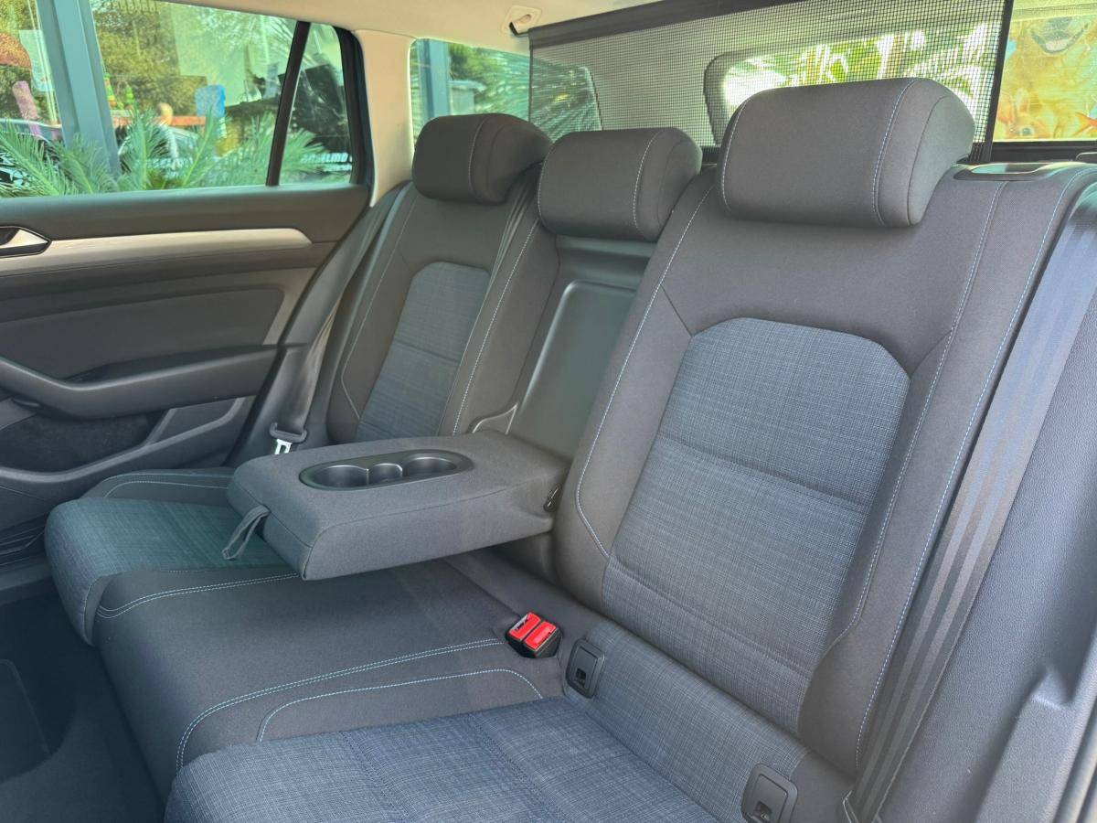 volkswagen-passat-variant-2022-hibrido-a-gasolina-1395cc