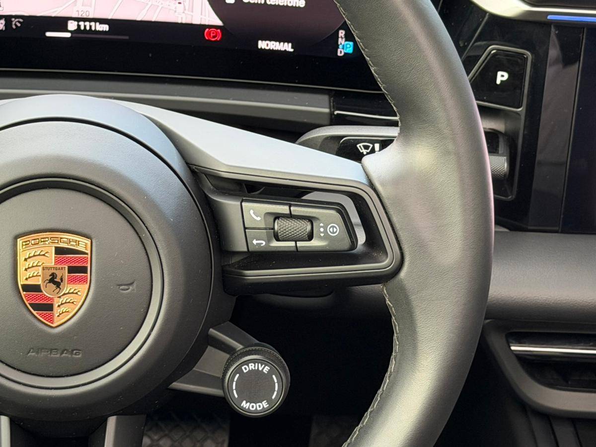 porsche-macan-2025-eletrico-500cc