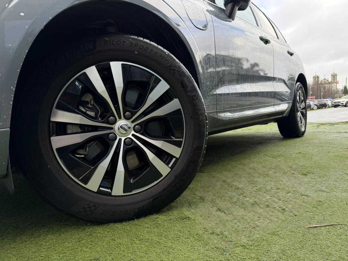 volvo-xc60-2021-hibrido-a-gasolina-1969cc