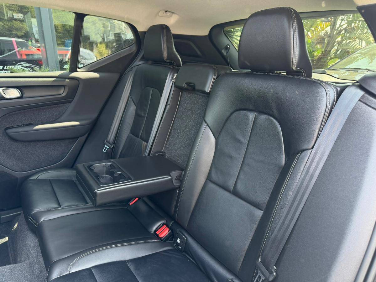 volvo-xc40-2021-hibrido-a-gasolina-1477cc