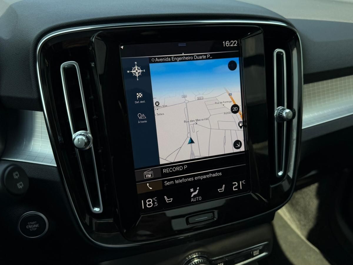 volvo-xc40-2021-hibrido-a-gasolina-1477cc