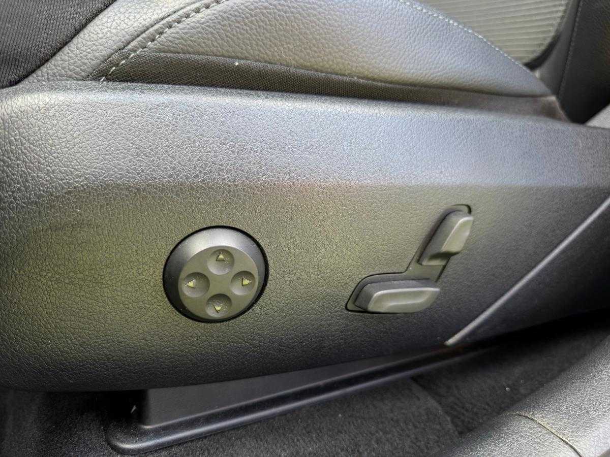 mercedes-benz-glc-2023-diesel-1993cc