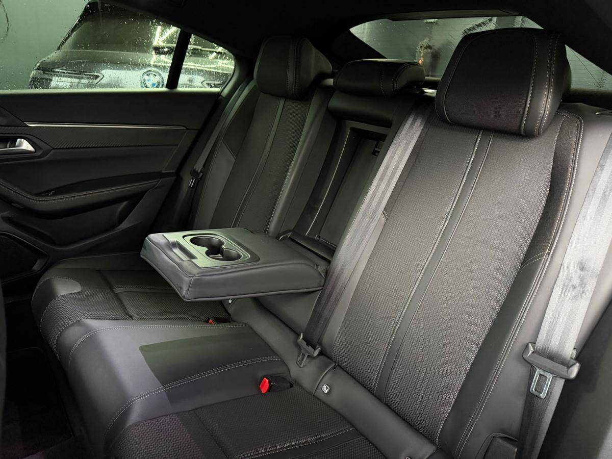 peugeot-508-2021-hibrido-a-gasolina-1598cc