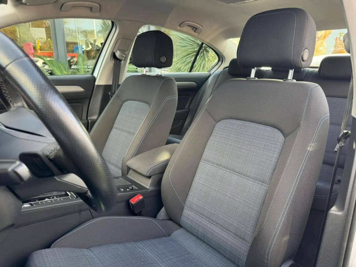 volkswagen-passat-2021-hibrido-a-gasolina-1395cc