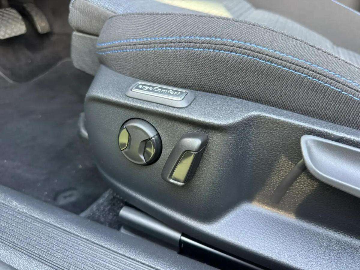 volkswagen-passat-2021-hibrido-a-gasolina-1395cc
