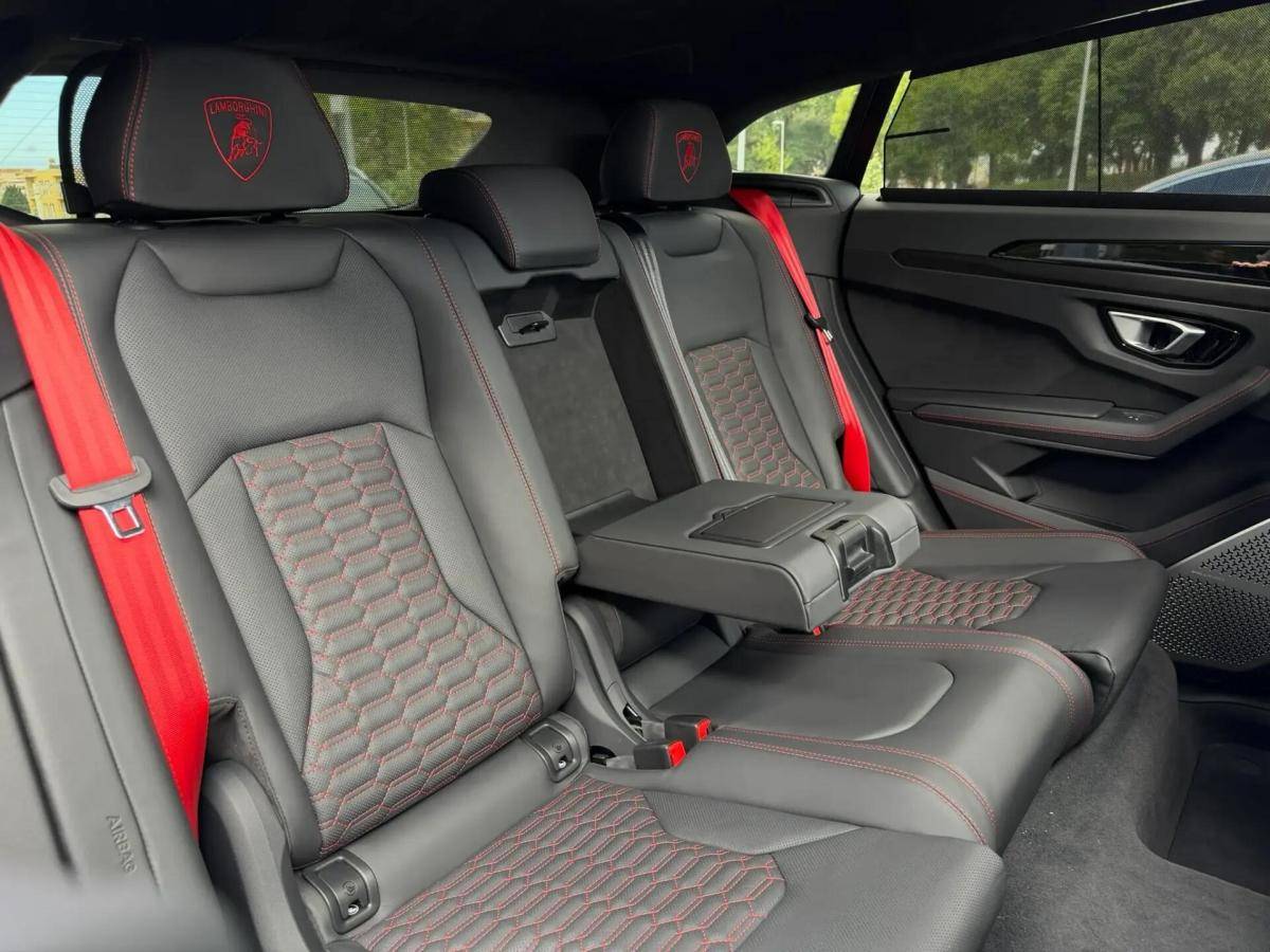 lamborghini-urus-2022-gasolina-3996cc