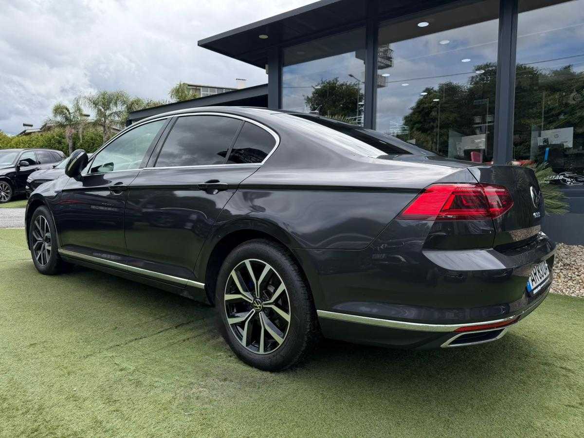 volkswagen-passat-2022-hibrido-a-gasolina-1395cc
